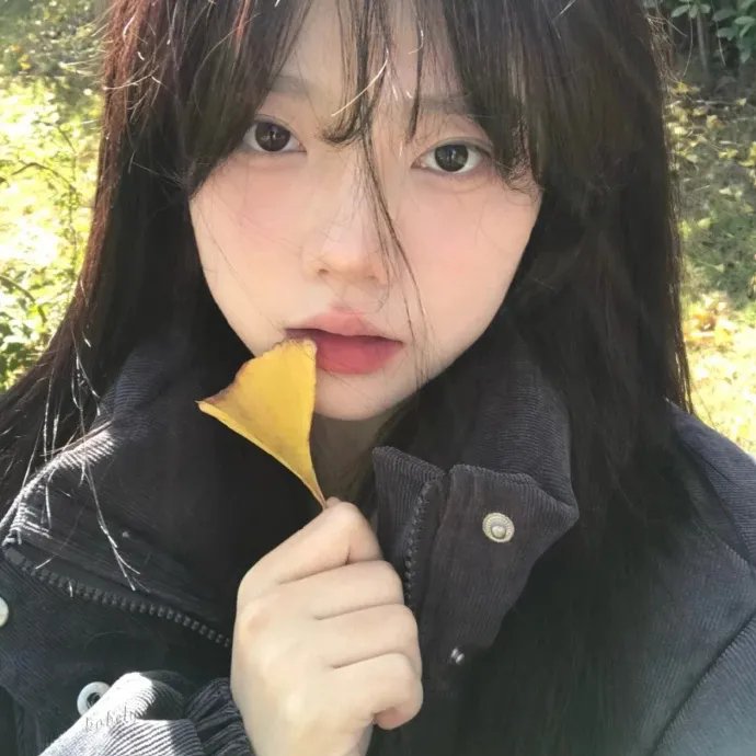 深蓝与月光